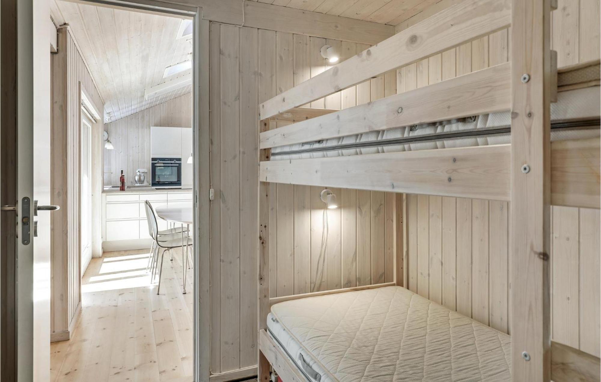 Awesome Home In Nexo With Sauna Snogebæk Exterior photo