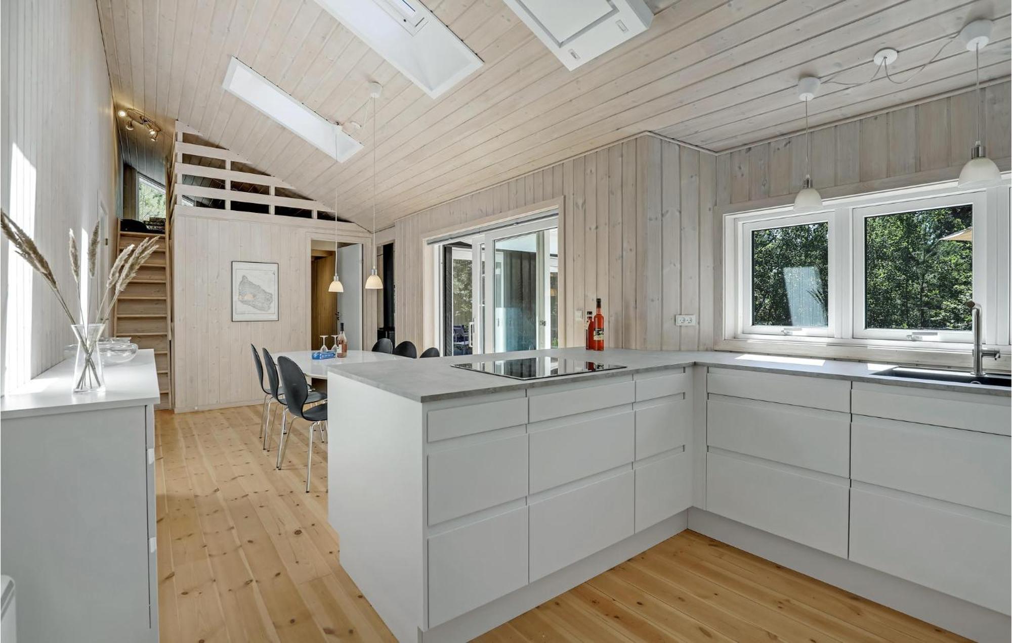 Awesome Home In Nexo With Sauna Snogebæk Exterior photo